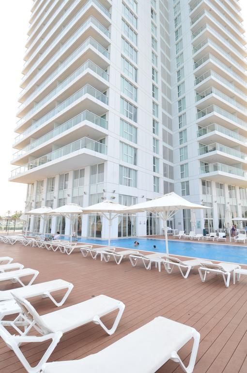 Island Luxurious Suites Hotel And Spa Netanya Exterior photo