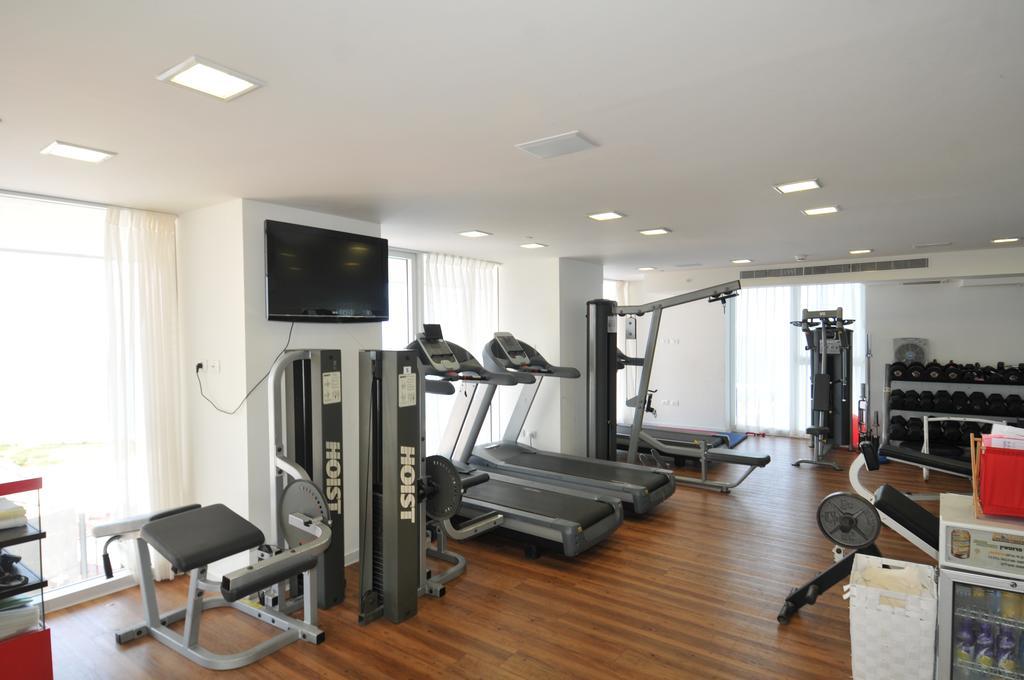 Island Luxurious Suites Hotel And Spa Netanya Exterior photo