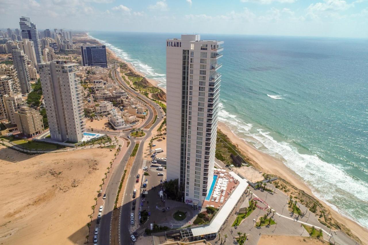 Island Luxurious Suites Hotel And Spa Netanya Exterior photo