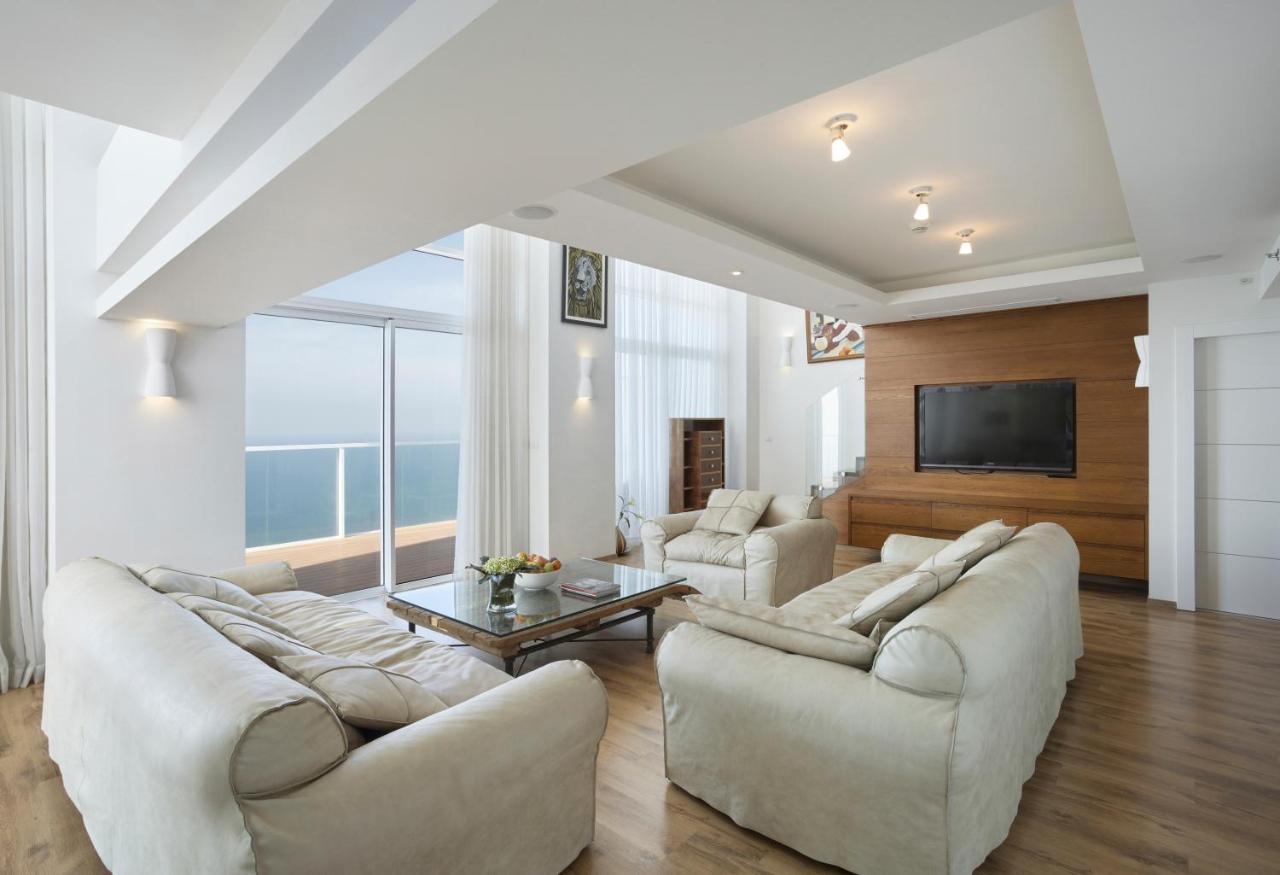 Island Luxurious Suites Hotel And Spa Netanya Exterior photo